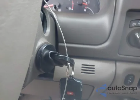 2004 Ford Excursion Limited из США, поврежденный, VIN 1FMSU43P94EA89469